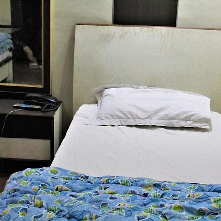 Central Guest House , Walk In Dargah & Markaz Nueva Delhi Exterior foto