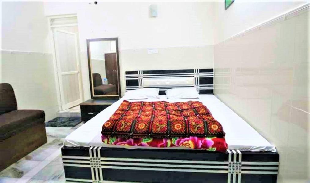 Central Guest House , Walk In Dargah & Markaz Nueva Delhi Exterior foto